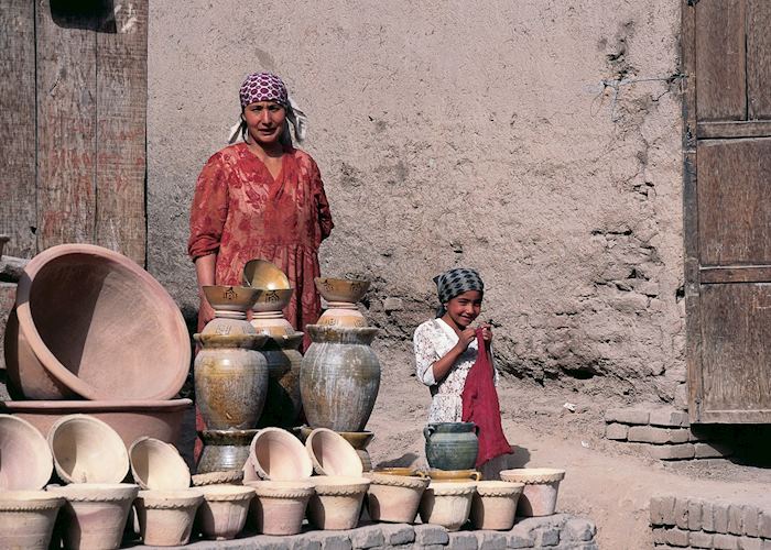 Uygur pottery stall, Kashgar