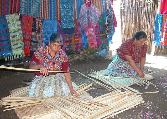 A Petate mat weaving demonstration, Santiago Zamora