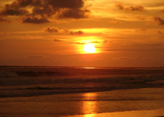 Sunset, Dominical