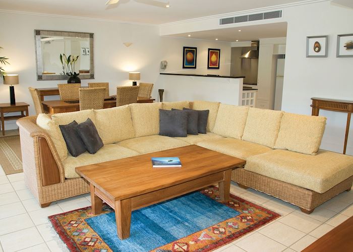 Living Area, The Mandalay and Shalimar Apartments, Port Douglas