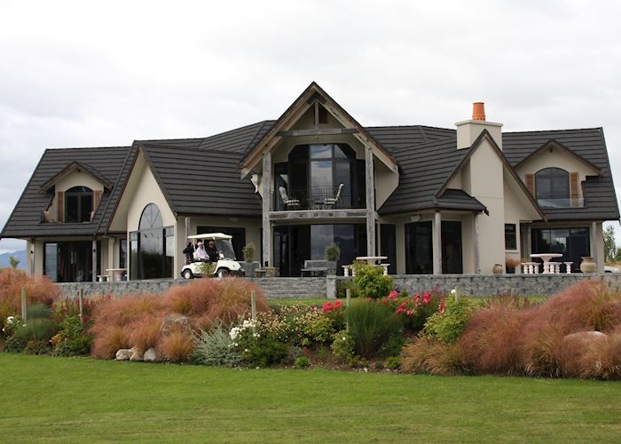 Dock Bay Lodge, Te Anau