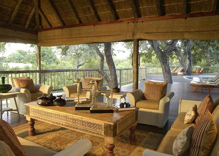 Bush Lodge Deck & Pool. Sabi Sabi - Bush Lodge, The Sabi Sand Wildtuin