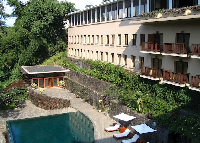 Padma Hotel, Bandung