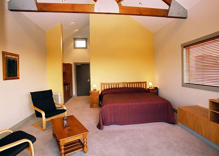 Gold room, Taranaki Country Lodge, Taranaki