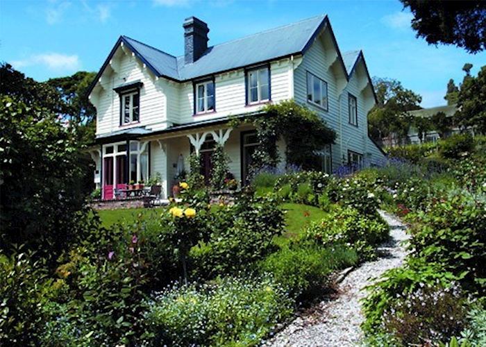 Beaufort House, Akaroa & Banks Peninsula