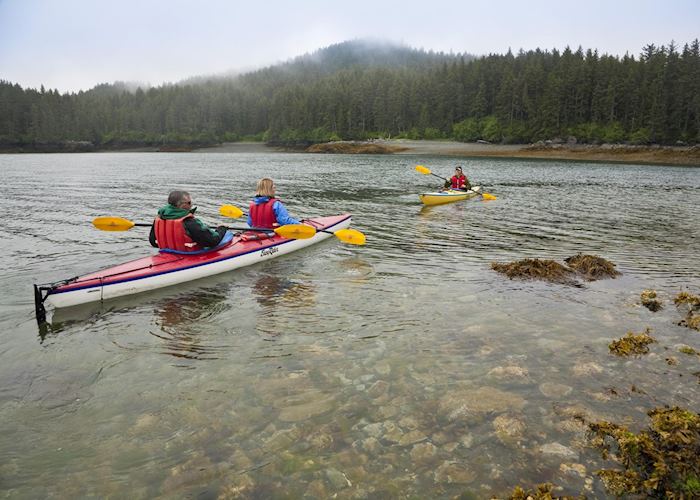 Kayaking at Tutka Bay Wilderness Lodge