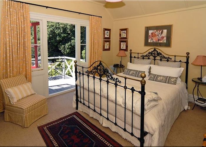 Guest room, Beaufort House, Akaroa & Banks Peninsula