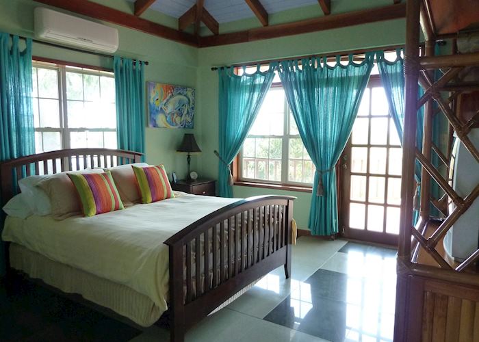 Deluxe Ocean View Suite - Two bedrooms, Chabil Mar Villas, Placencia