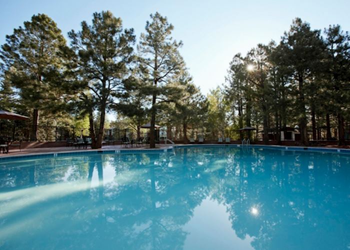 The swimming pool at the Little America Hotel