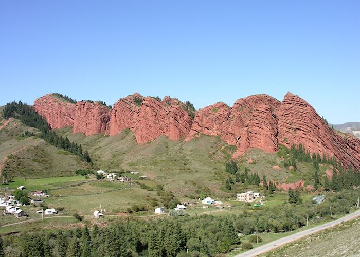 Jeti-Ögüz Excursion, Kyrgyzstan 