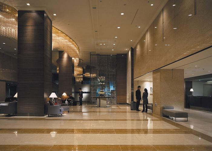 ANA Crowne Plaza Hotel, Reception area