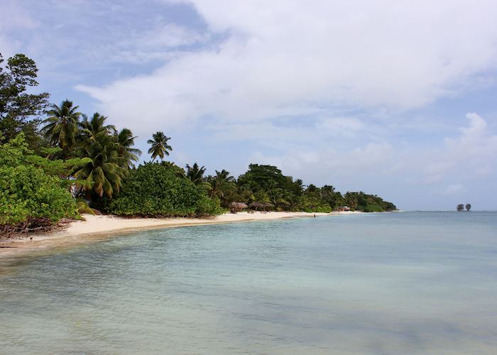 The beach near Le Repaire Boutique Hotel,La Digue