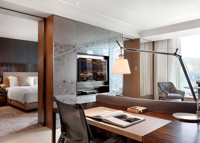 Club 65 Suite Living Room, Hotel Icon