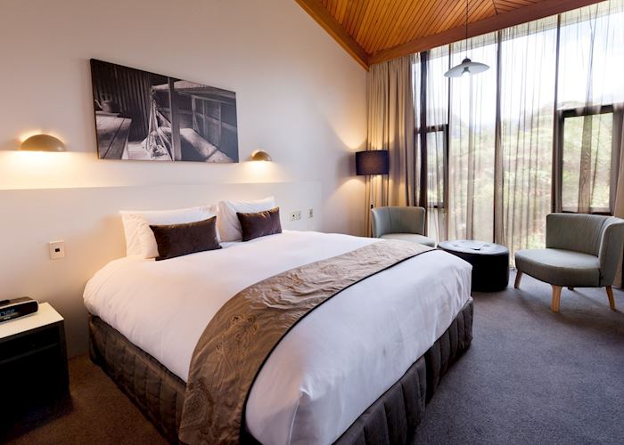 hotels near franz josef glacier