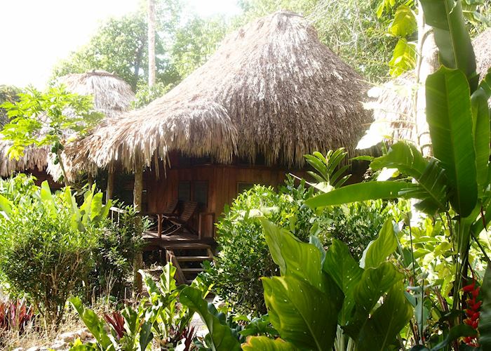Lamanai Outpost Lodge
