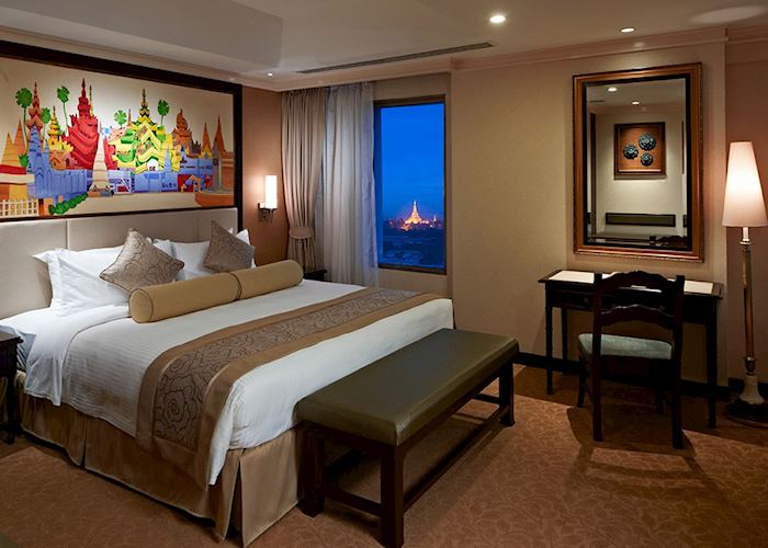 Deluxe Suite at Sule Shangri-La, Yangon (Rangoon)