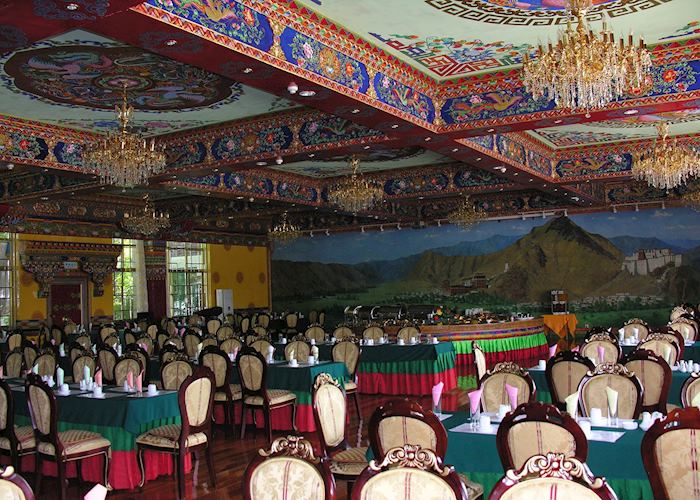 Shigatse Hotel restaurant, Shigatse