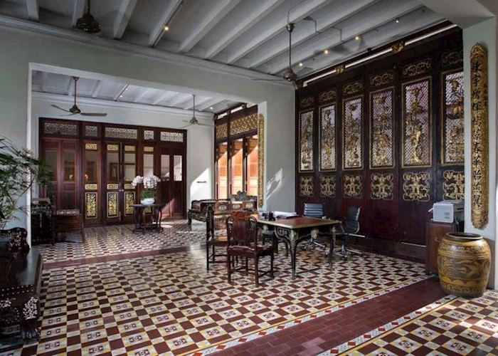 Seven Terraces Entrance Hall