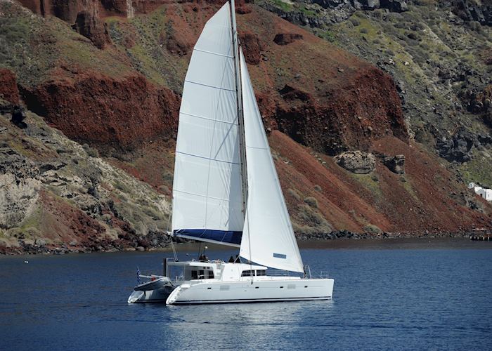 Catamaran, Santorini