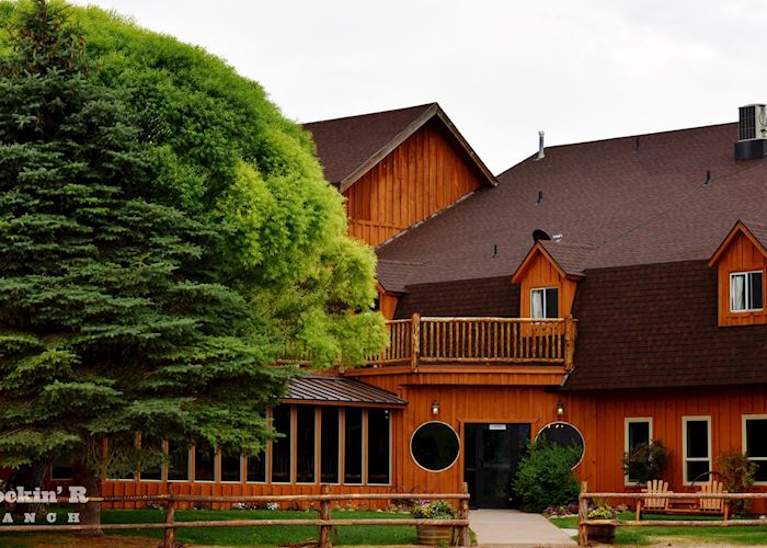 Rockin R Ranch lodge exterior