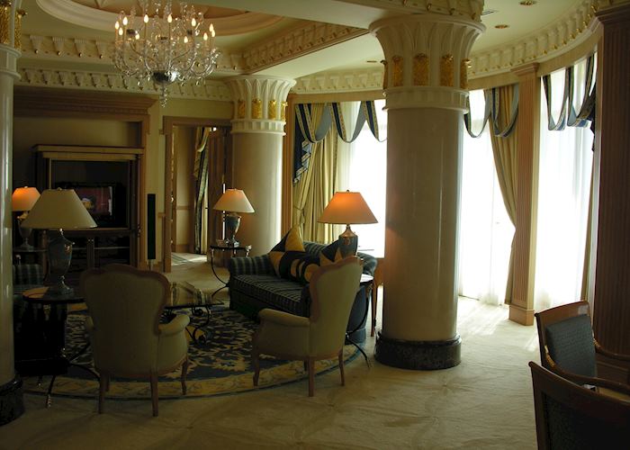 Empire Suite Room