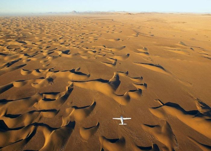 Flying over the dunes