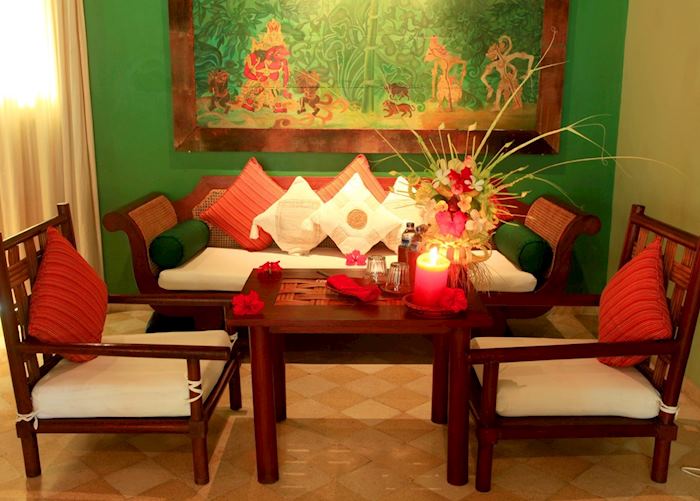 Bhagavat Gita Suite, Tugu Lombok, Sire Beach