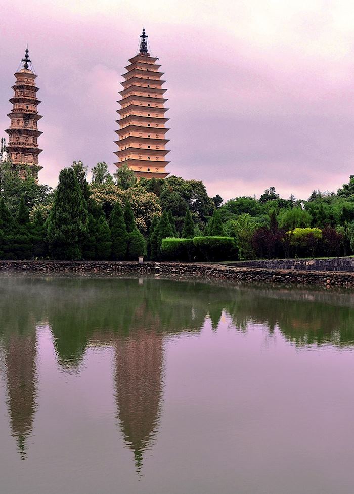 Three Pagodas, Dali