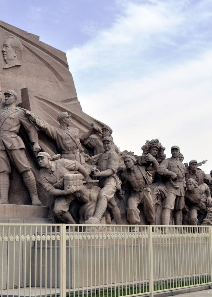 Tiananmen Square Statue
