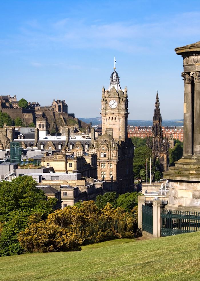 Edinburgh skyline