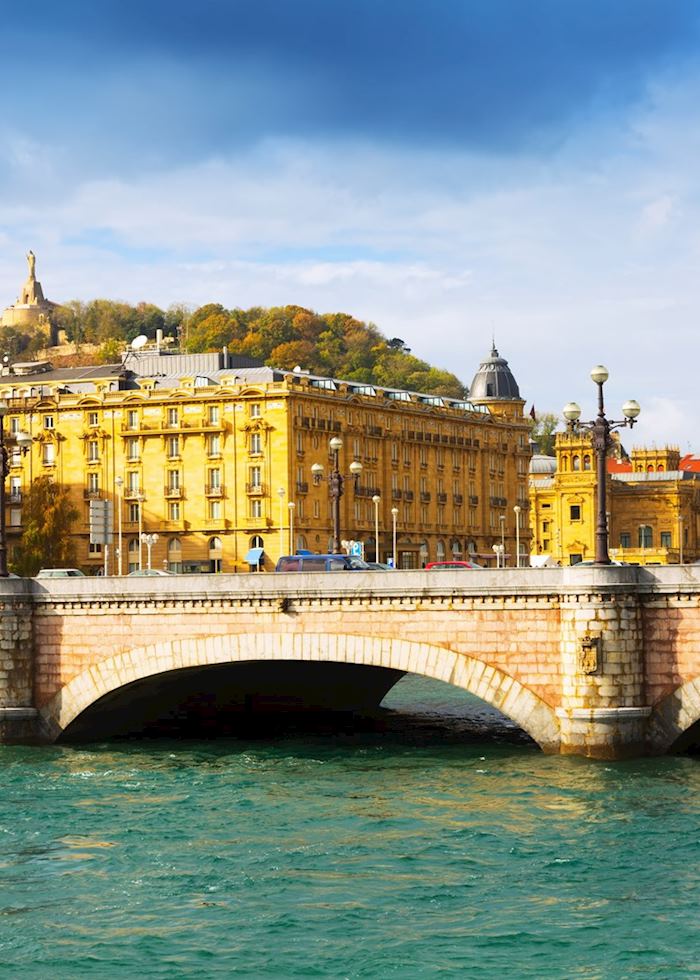 Santa Catalina bridge, San Sebastián