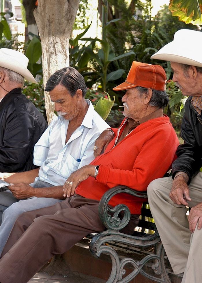 Local men chatting, Guadalajara