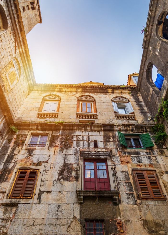Stone atrium, Split