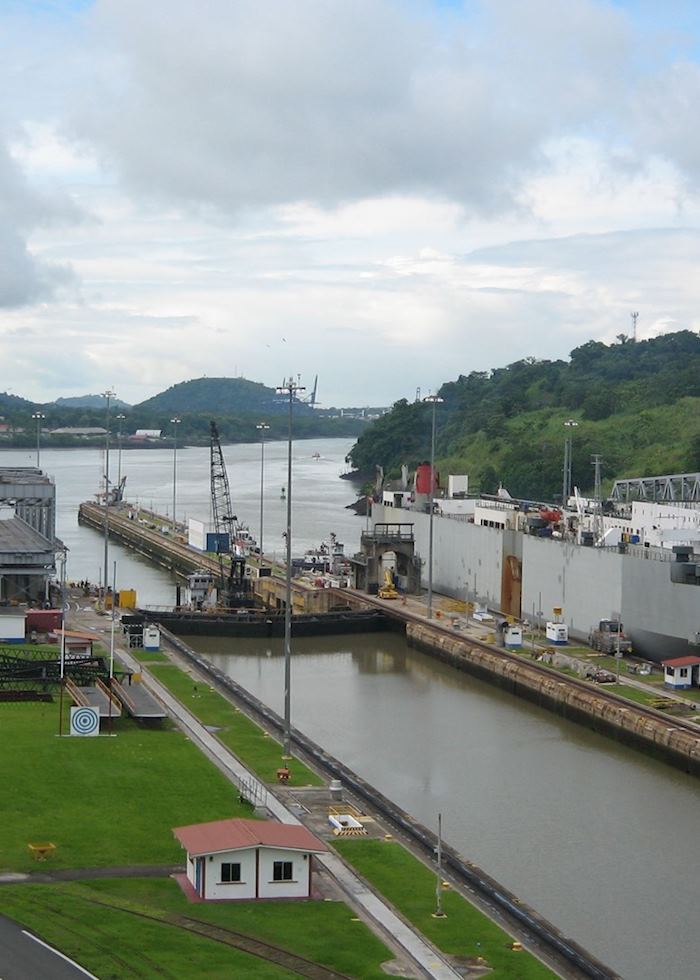 Miraflores Locks, Panama Canal