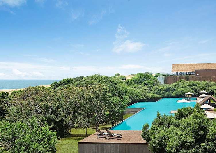 Pool exterior, Jetwing Yala