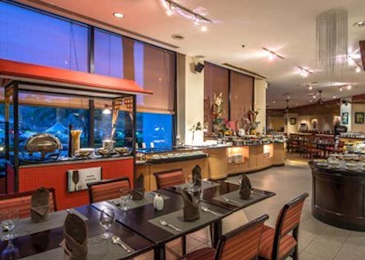 Hilton Kuching Waterfront Cafe