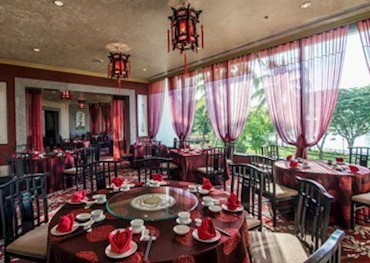 Hilton Kuching Toh Yuen restaurant