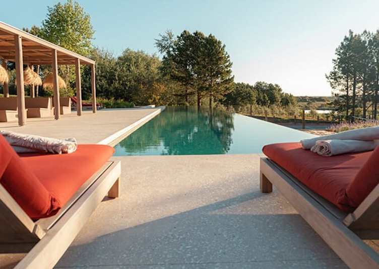 Pool, LUZ Culinary Wine Lodge