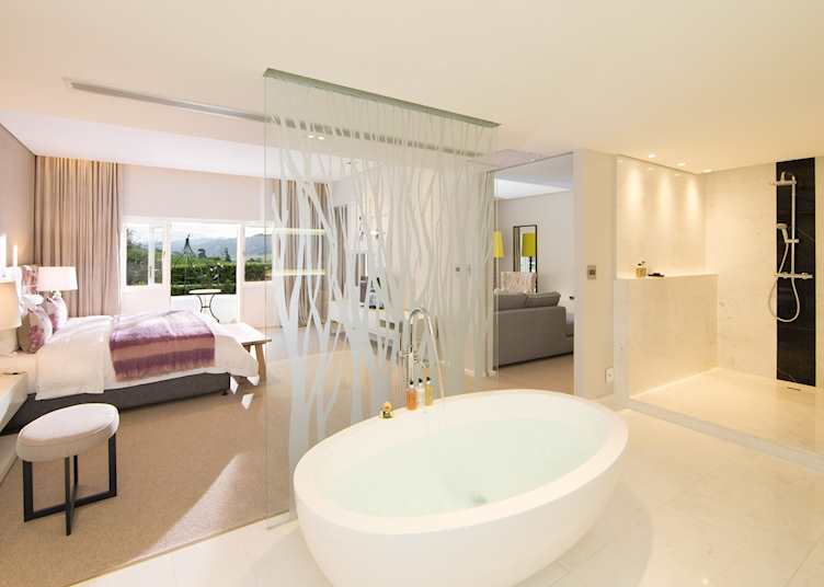 Pinotage Suite, Mont Rochelle