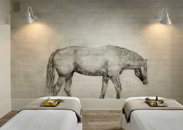 Farmhouse Inn, Forestville