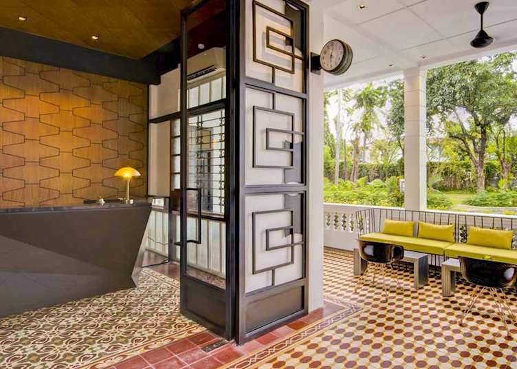 Lobby at the Henry hotel
