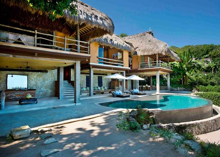 Lantoro Two Bedroom Villa - Pool