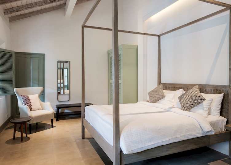 Bazaar Bedroom, Fort Bazaar, Galle