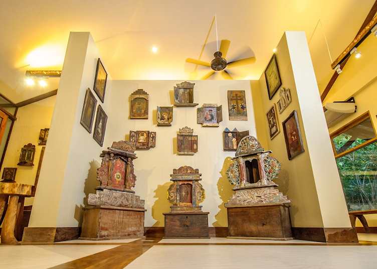 Art gallery at the Amarela