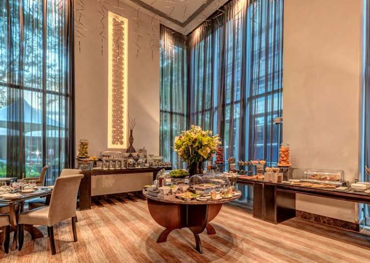 Intercontinental Breakfast
