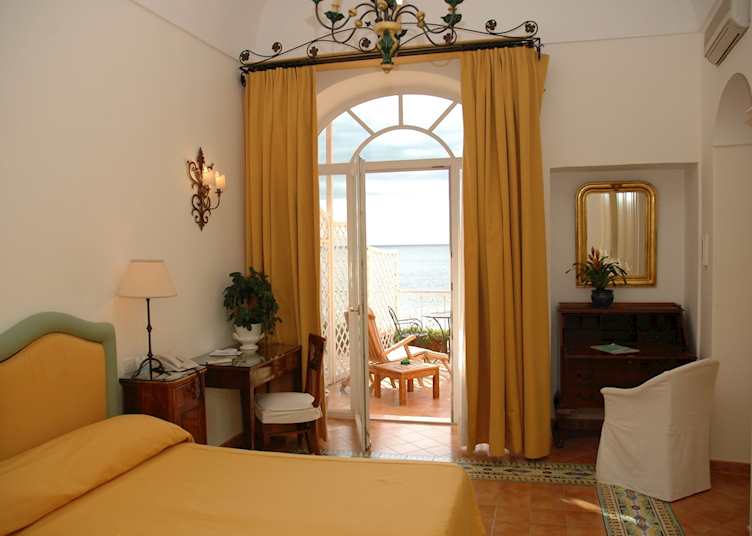 Buca di Bacco, Positano