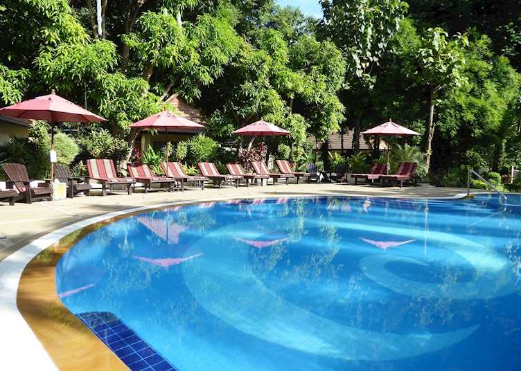 Swimming pool, Oriental Kwai Resort