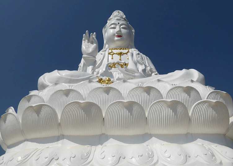 Big White Buddha Statue, Wat Huai Pla Kung Temple, Chiang Rai