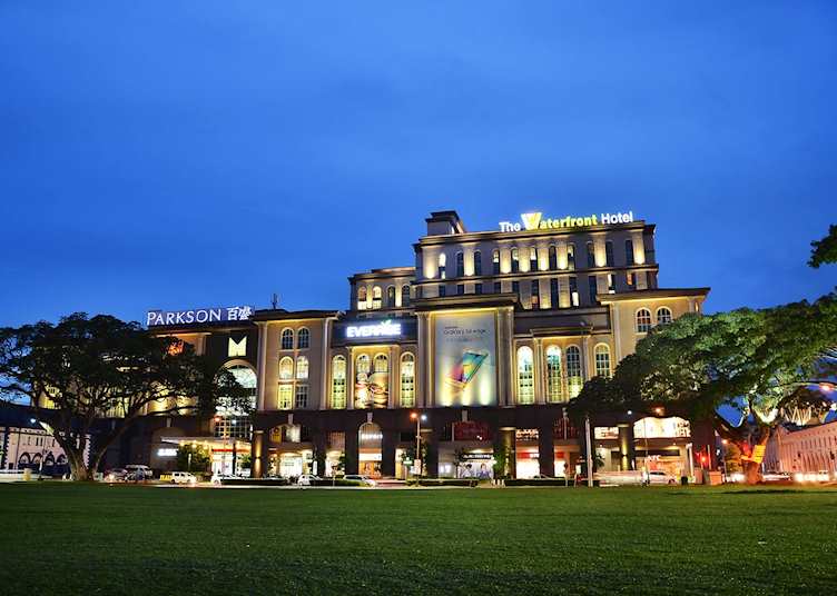 The Waterfront Hotel