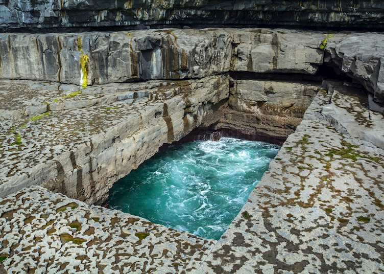 The wormhole, Inis Mór